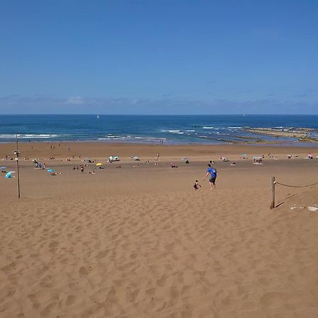 Junto A Las Playas,Dos Terrazas Y Vistas Al Mar Сопелана Екстериор снимка