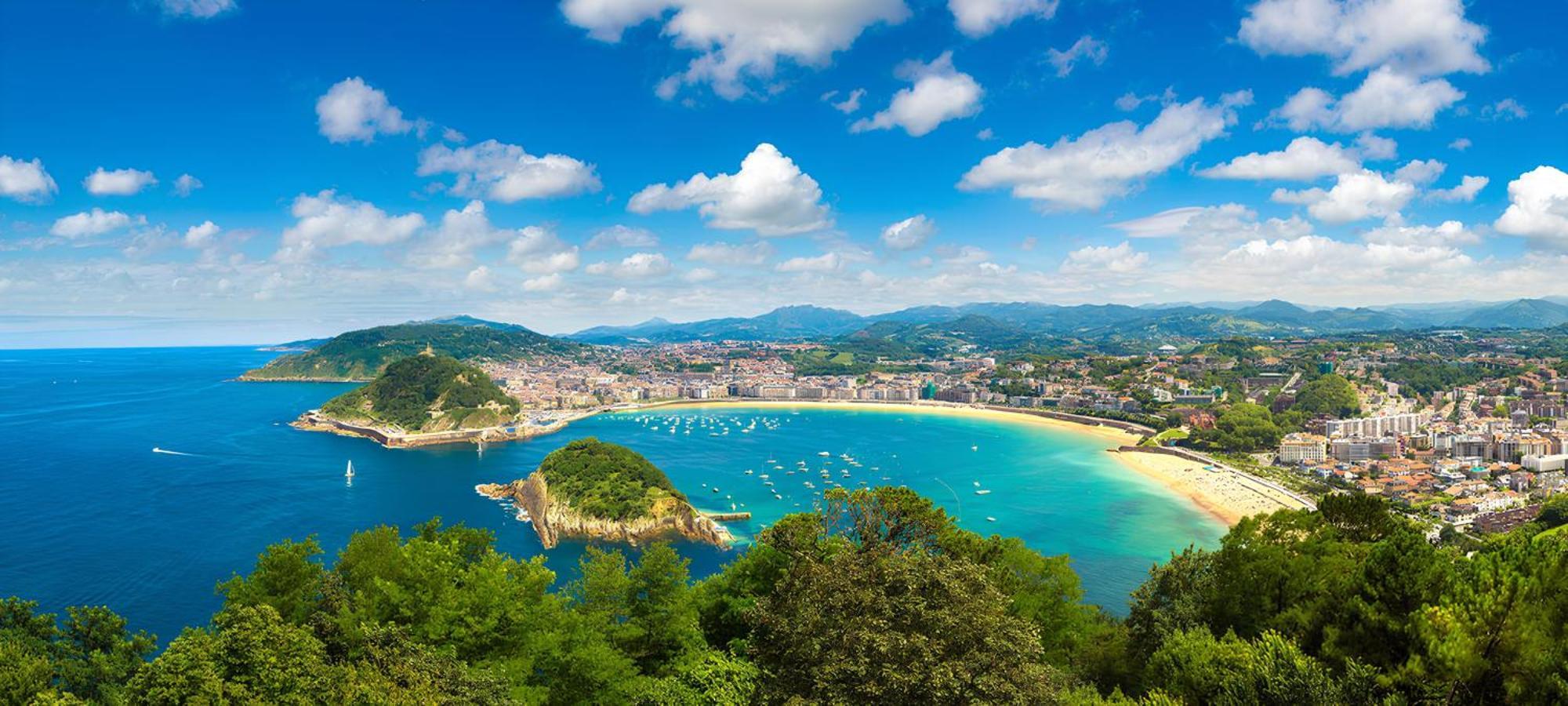 Junto A Las Playas,Dos Terrazas Y Vistas Al Mar Сопелана Екстериор снимка
