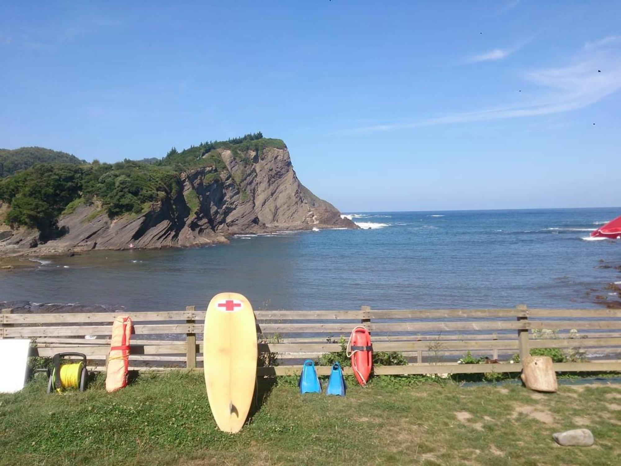Junto A Las Playas,Dos Terrazas Y Vistas Al Mar Сопелана Екстериор снимка